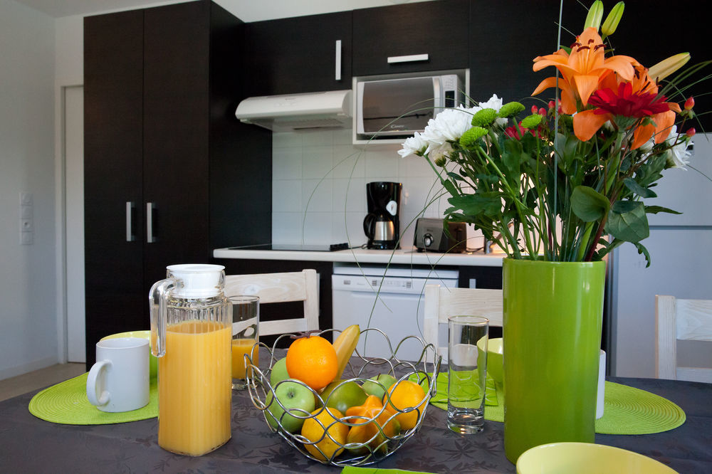 Residence Nemea Les Grands Rochers เลส์ซาบล์-โดล็อนน์ ภายนอก รูปภาพ