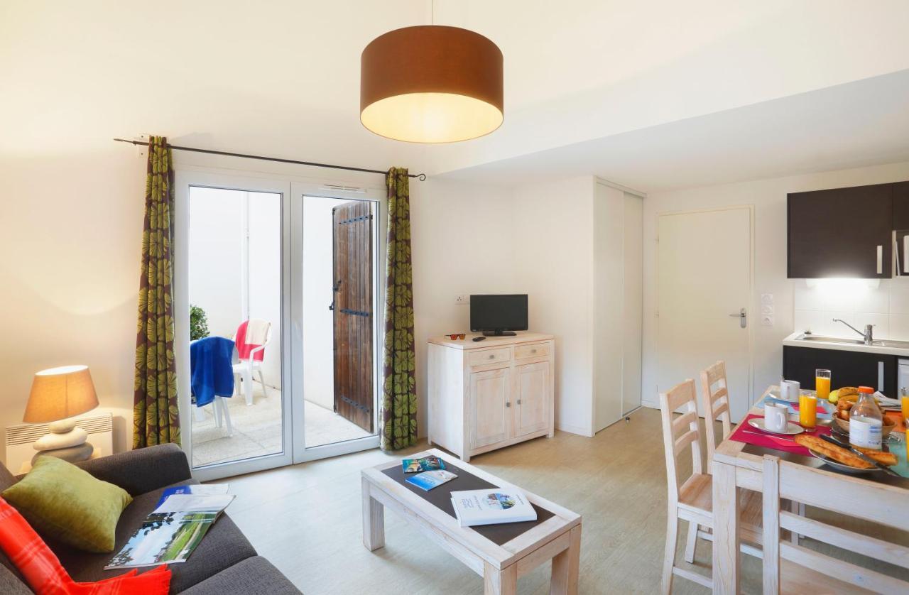 Residence Nemea Les Grands Rochers เลส์ซาบล์-โดล็อนน์ ภายนอก รูปภาพ