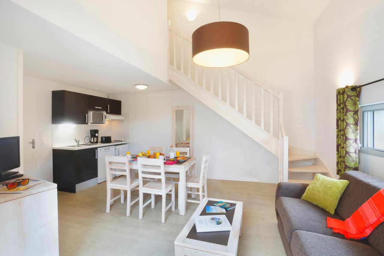 Residence Nemea Les Grands Rochers เลส์ซาบล์-โดล็อนน์ ภายนอก รูปภาพ