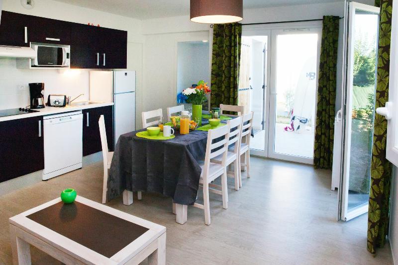 Residence Nemea Les Grands Rochers เลส์ซาบล์-โดล็อนน์ ภายนอก รูปภาพ