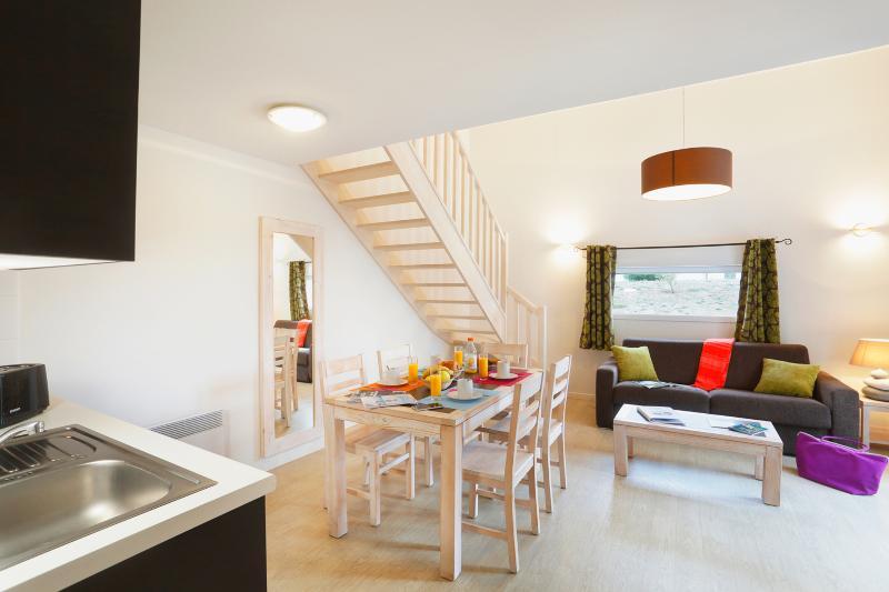 Residence Nemea Les Grands Rochers เลส์ซาบล์-โดล็อนน์ ภายนอก รูปภาพ